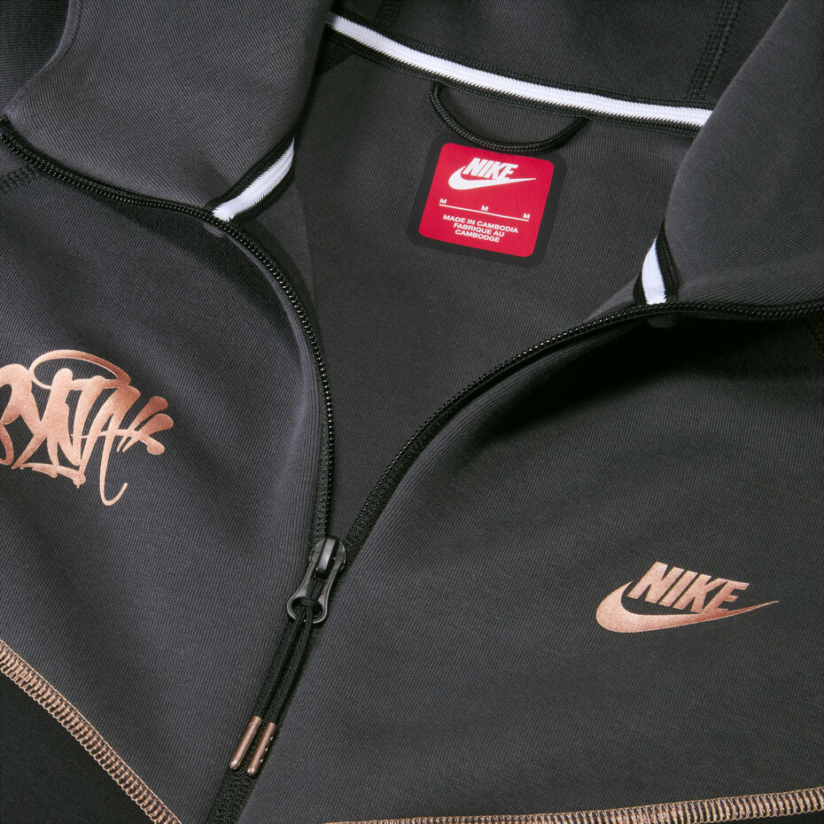 Chaqueta polar Syna World x Nike Tech