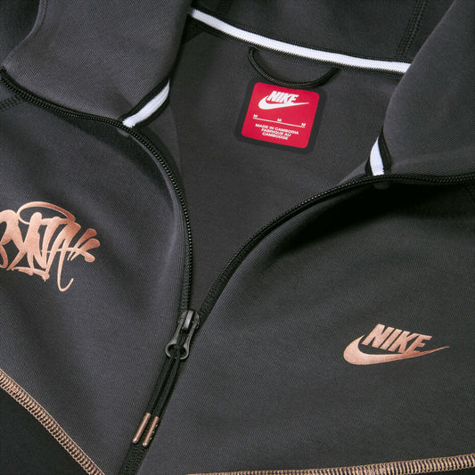 Chaqueta polar Syna World x Nike Tech